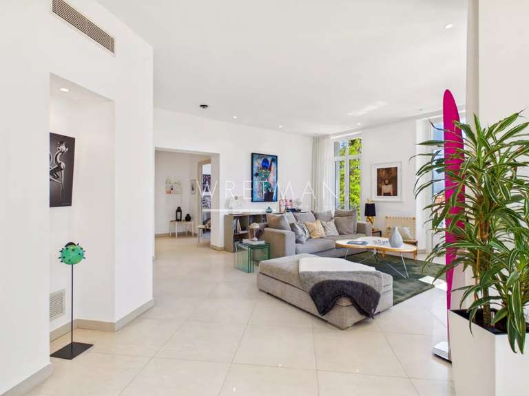 Appartement avec Vue sur mer Antibes - 3 chambres - 123m²