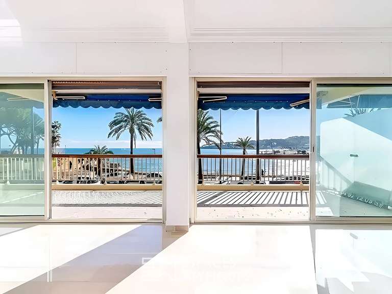 Appartement Antibes - 2 chambres - 94m²