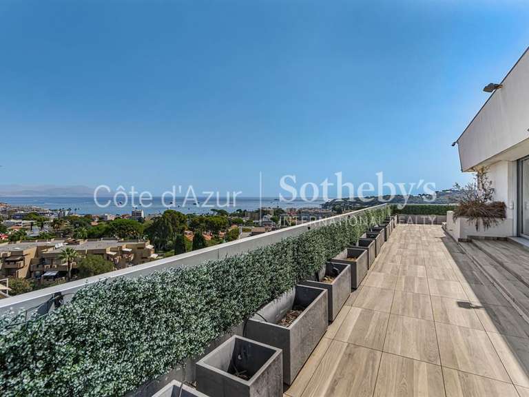 Appartement Antibes - 3 chambres - 142m²