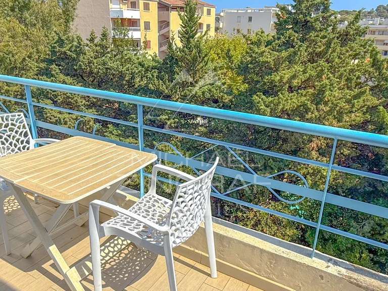 Appartement Antibes - 2 chambres - 71m²