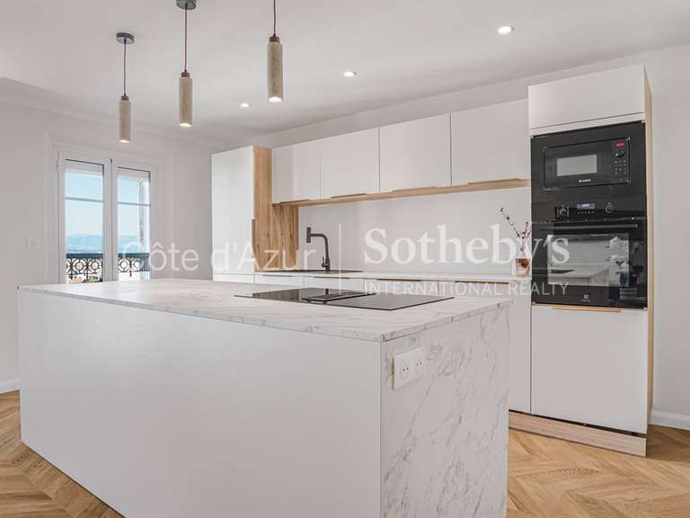 Appartement Antibes - 2 chambres - 83m²