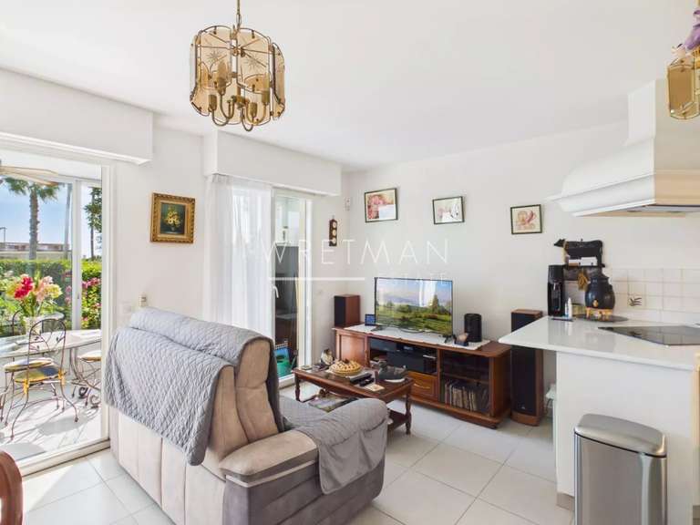 Appartement Antibes - 3 chambres - 77m²