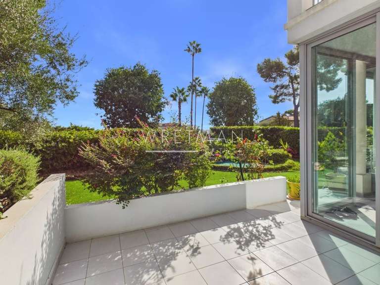 Appartement Antibes - 3 chambres - 77m²