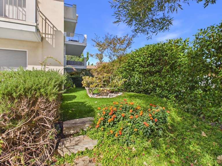 Appartement Antibes - 3 chambres - 77m²