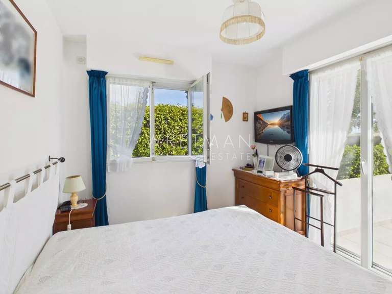 Appartement Antibes - 3 chambres - 77m²