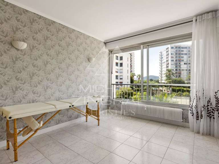 Appartement avec Vue sur mer Antibes - 5 chambres - 144m²