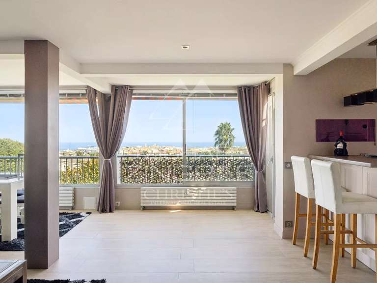 Appartement avec Vue sur mer Antibes - 5 chambres - 144m²