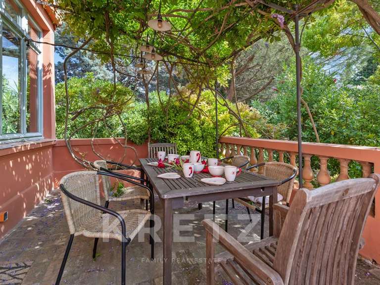 Maison Antibes - 9 chambres - 300m²