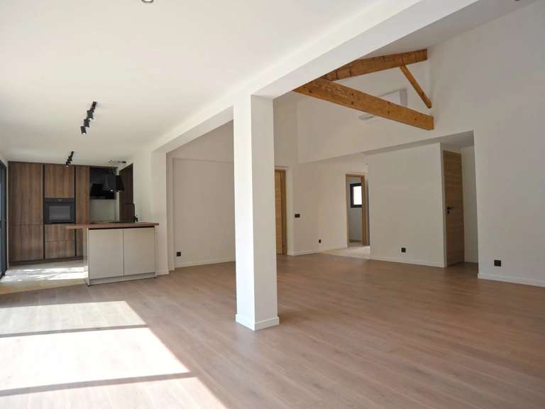 Maison Antibes - 3 chambres - 466m²