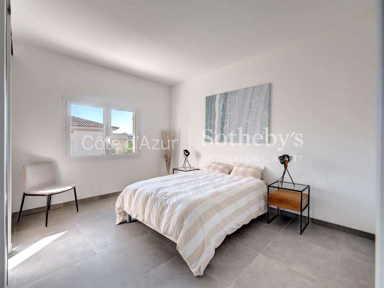 Maison Antibes - 4 chambres - 150m²