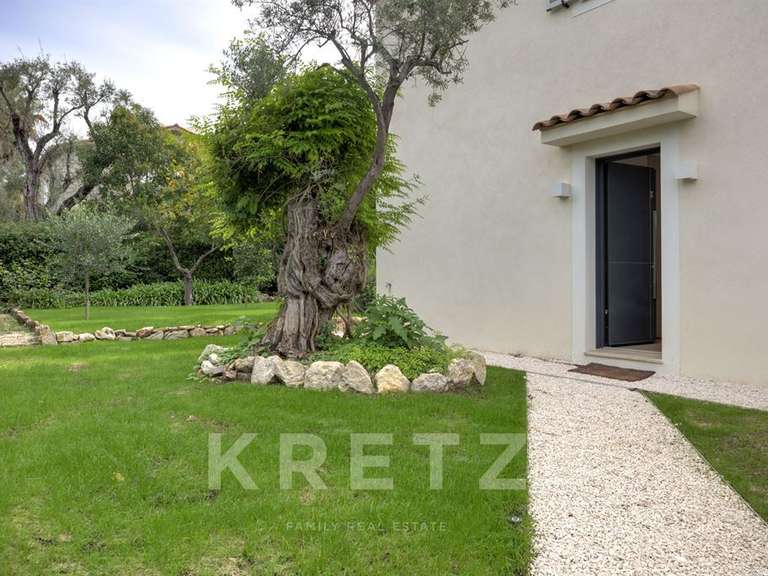 Maison Antibes - 3 chambres - 164m²