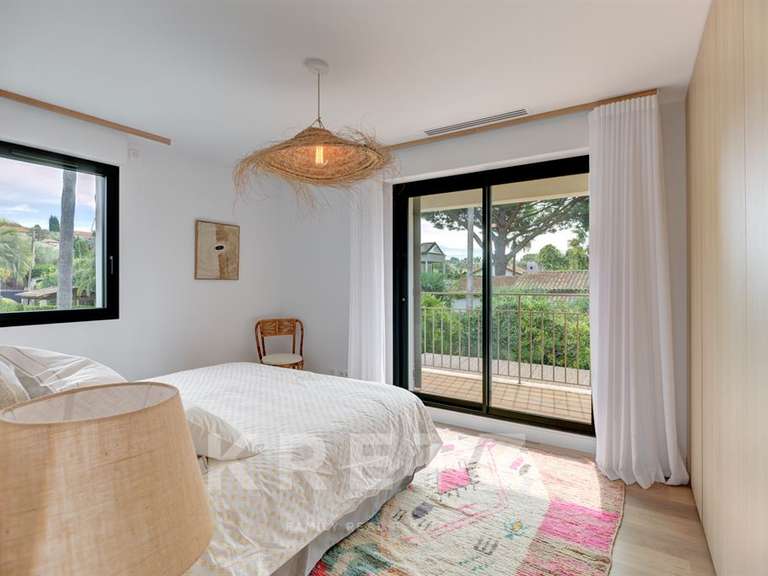 Maison Antibes - 3 chambres - 164m²