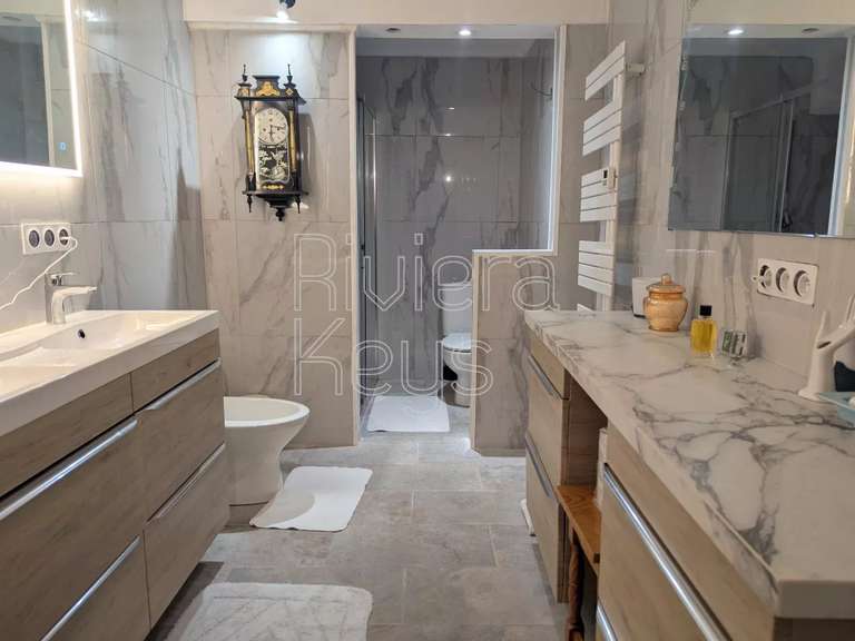 Maison Antibes - 2 chambres - 117m²