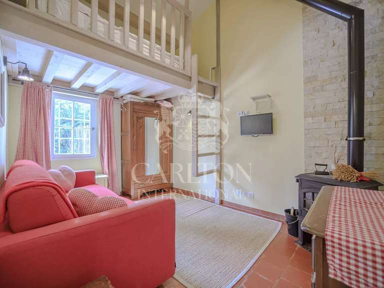 Maison Antibes - 8 chambres - 267m²