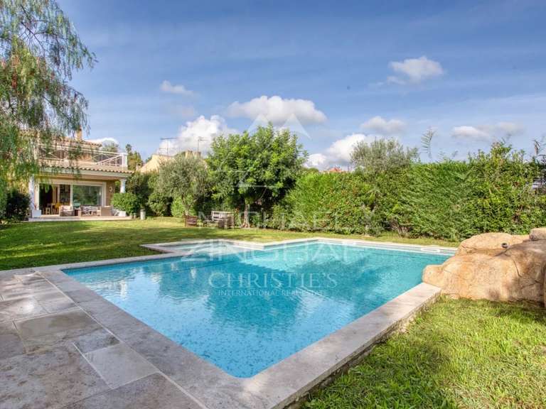 Maison Antibes - 4 chambres - 209m²