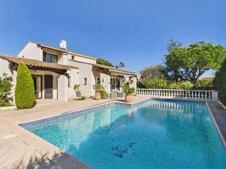 Maison Antibes - 3 chambres - 130m²