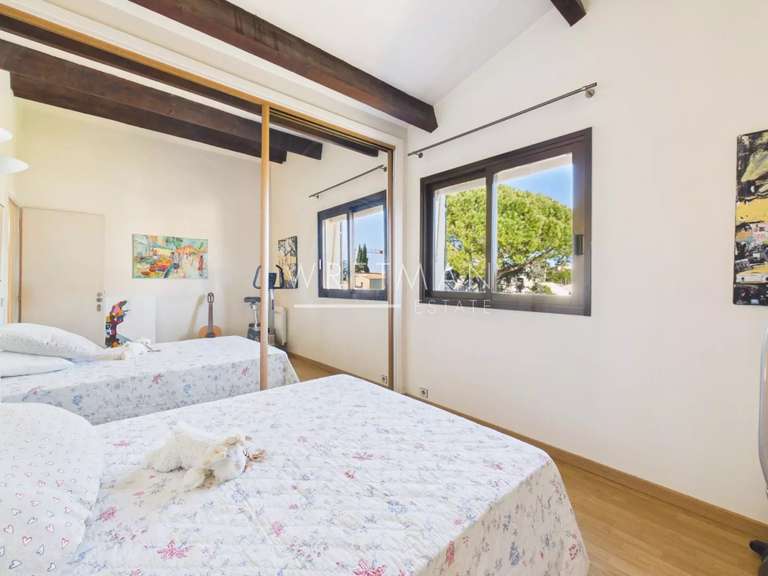 Maison Antibes - 3 chambres - 130m²