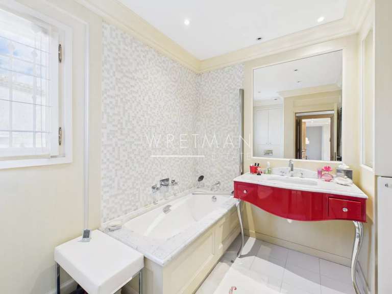 Maison Antibes - 3 chambres - 119m²