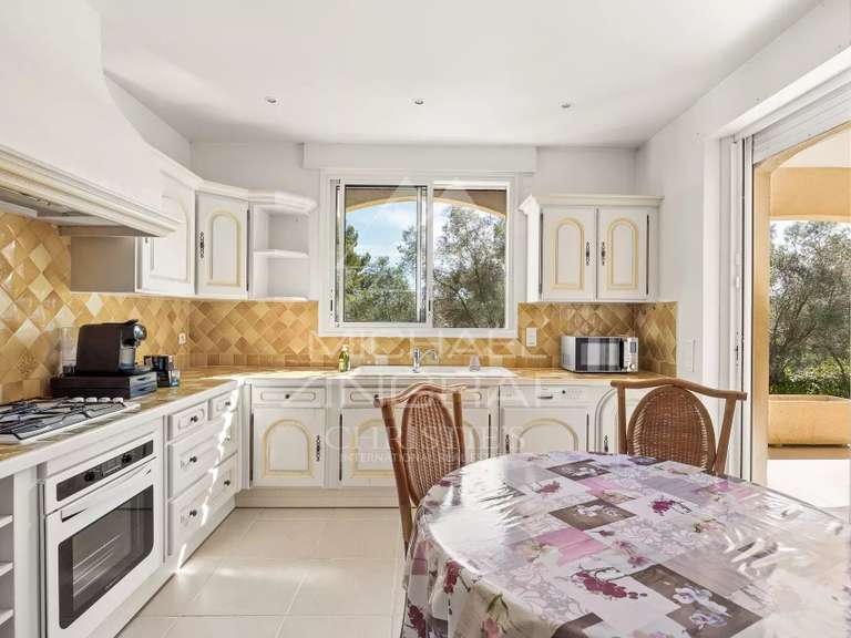 Maison Antibes - 4 chambres - 355m²