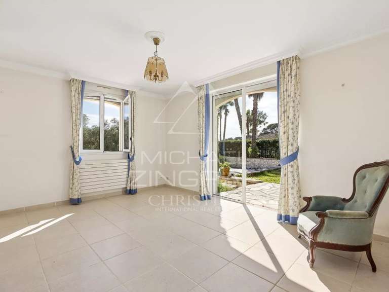 Maison Antibes - 4 chambres - 355m²