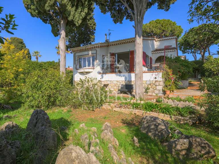 Maison Antibes - 3 chambres - 99m²