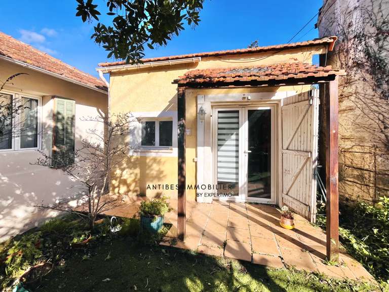 Maison Antibes - 3 chambres - 85m²