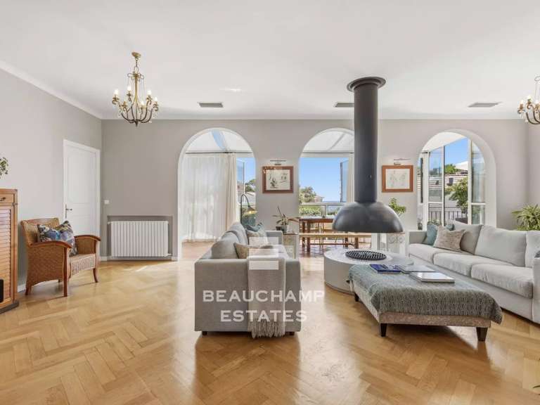 Maison avec Vue sur mer Antibes - 5 chambres - 260m²