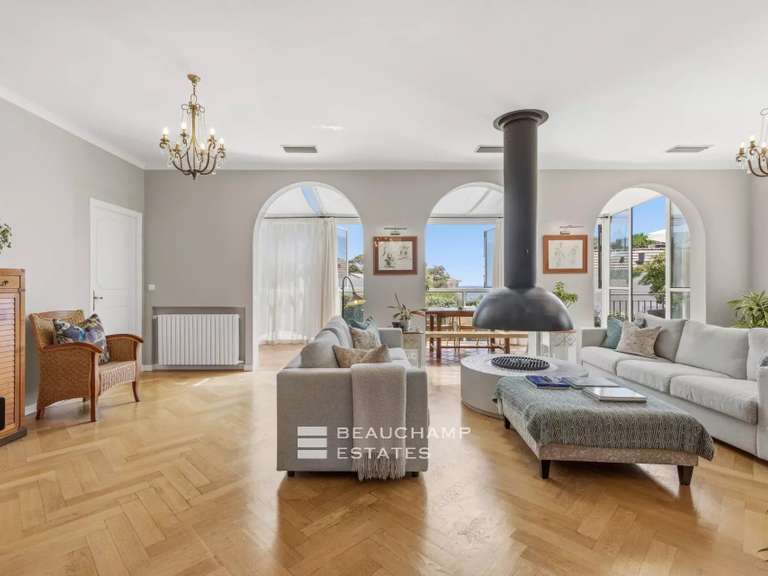 Maison avec Vue sur mer Antibes - 5 chambres - 260m²