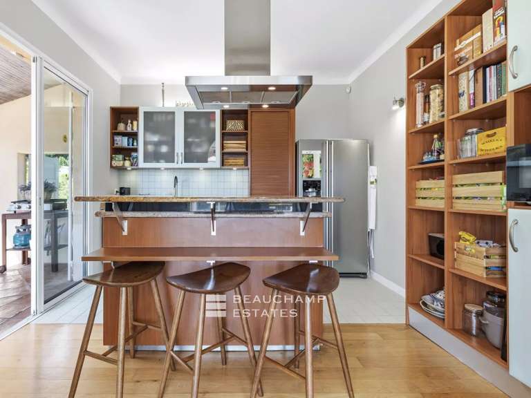 Maison avec Vue sur mer Antibes - 5 chambres - 260m²