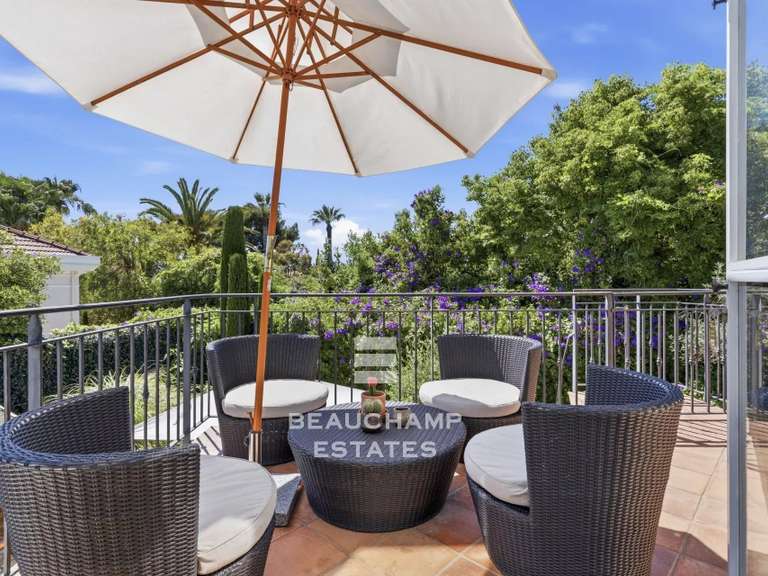 Maison avec Vue sur mer Antibes - 5 chambres - 260m²