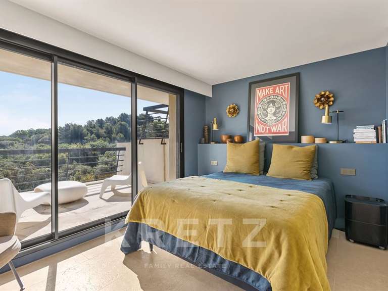 Maison Antibes - 5 chambres - 214m²