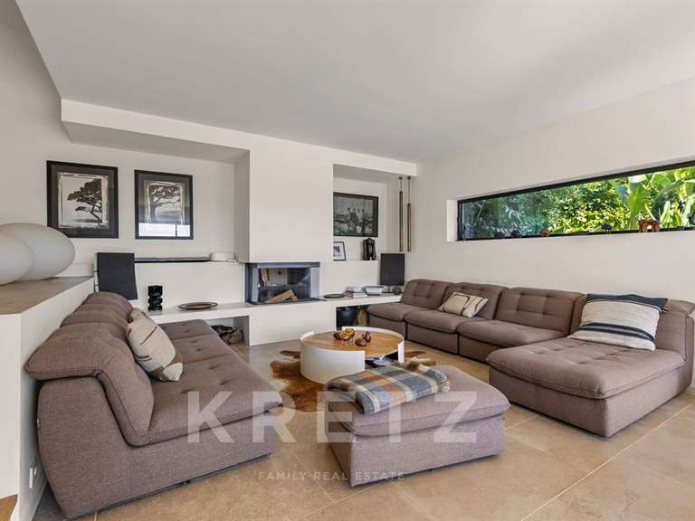 Maison Antibes - 5 chambres - 214m²