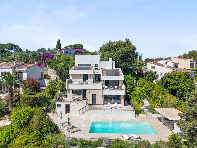 Maison Antibes - 5 chambres - 214m²