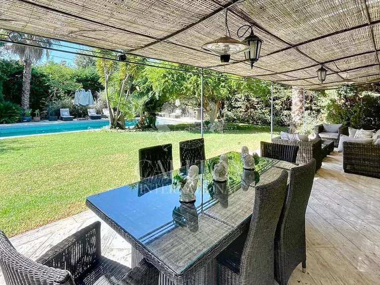 Maison Antibes - 5 chambres - 450m²