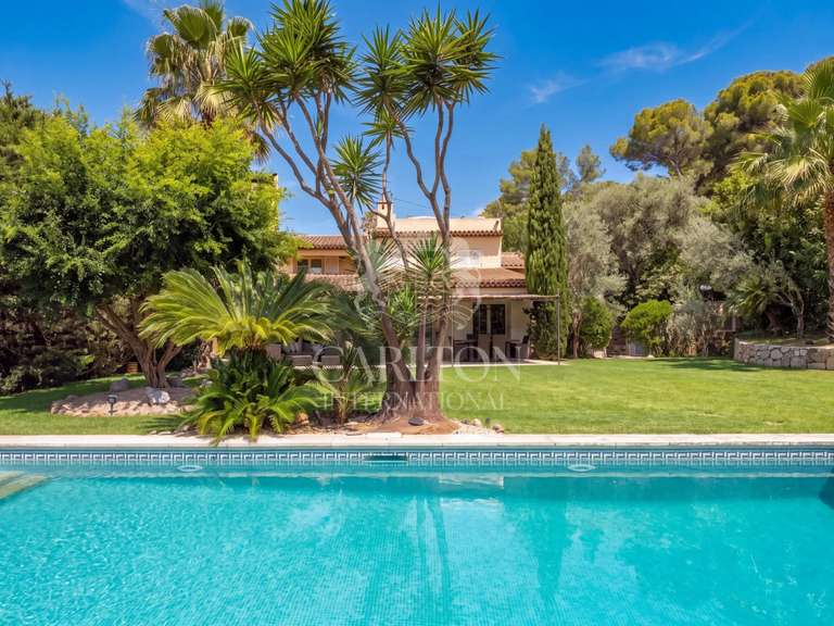 House Antibes - 5 bedrooms - 450m²