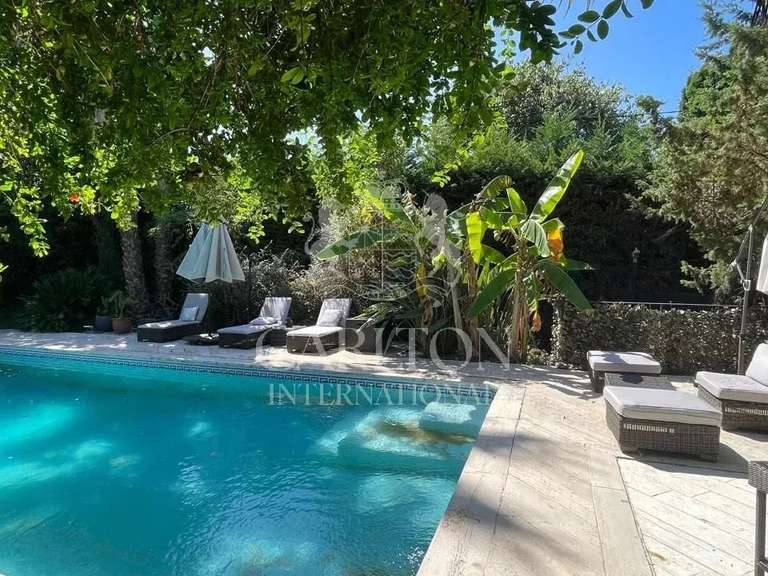 Maison Antibes - 5 chambres - 450m²