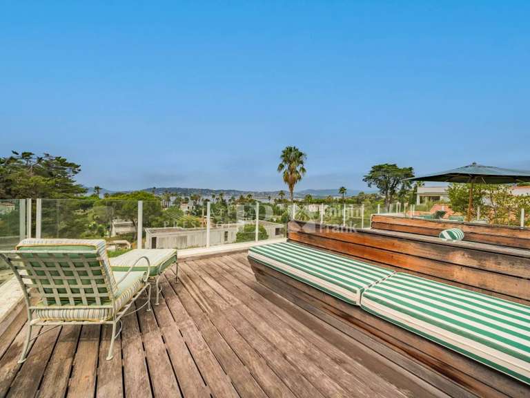 Villa Antibes - 5 bedrooms - 221m²