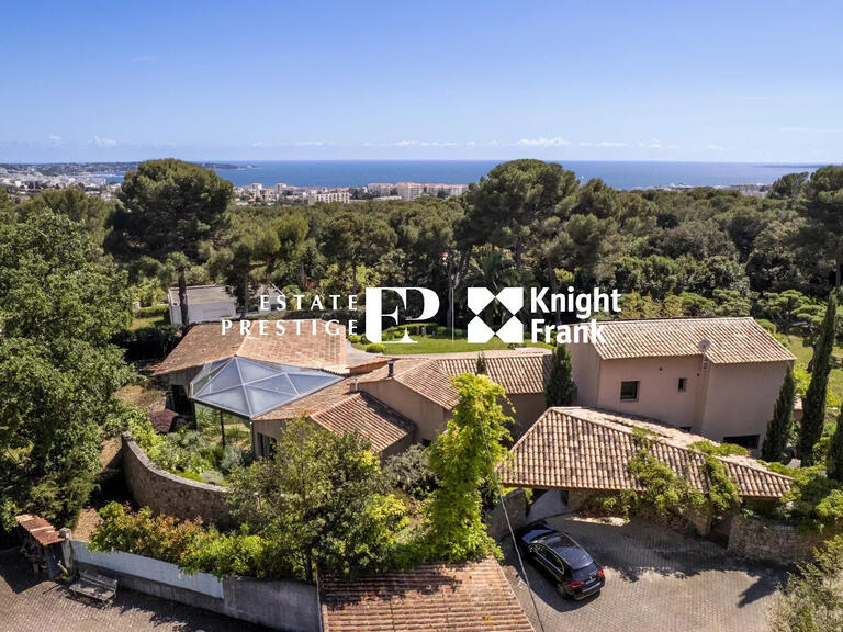 Villa Antibes - 5 bedrooms - 556m²