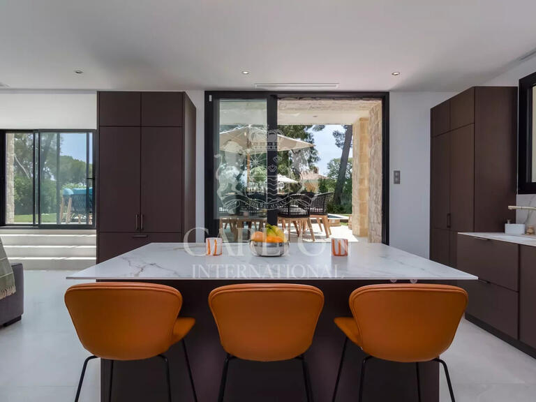 Villa Antibes - 4 bedrooms - 220m²