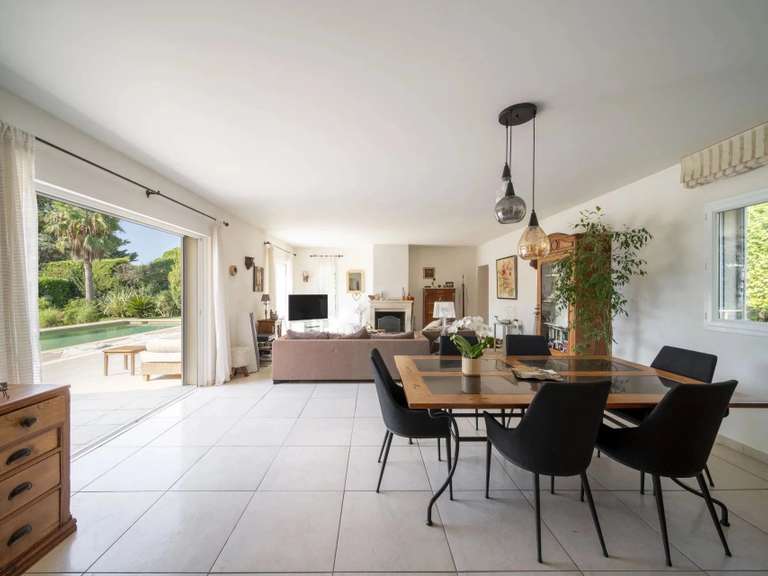 Villa Antibes - 4 bedrooms - 286m²