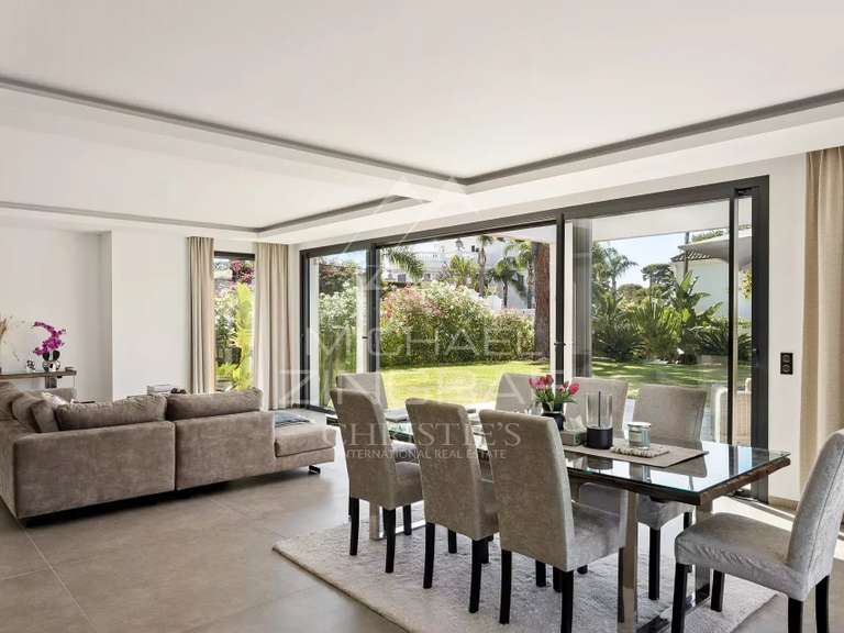 Villa Antibes - 4 bedrooms - 314m²