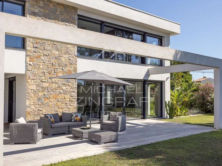 Villa Antibes - 4 bedrooms - 314m²