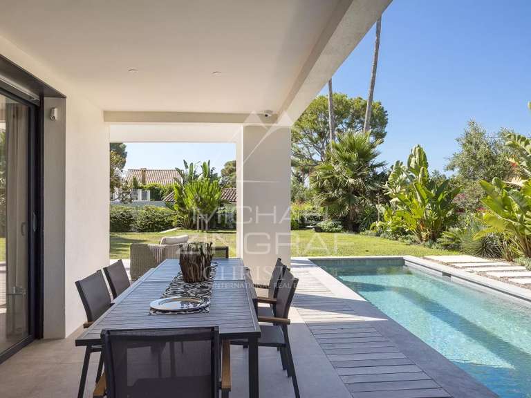 Villa Antibes - 4 bedrooms - 314m²