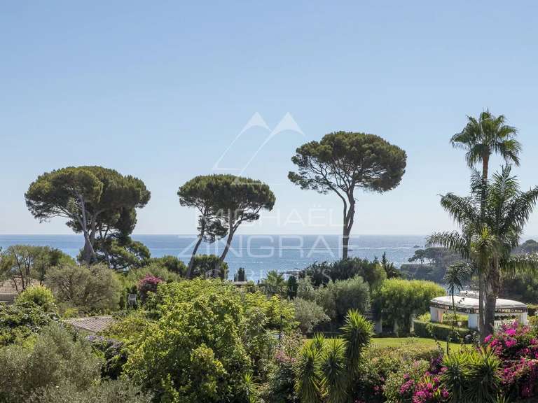 Villa Antibes - 4 bedrooms - 314m²