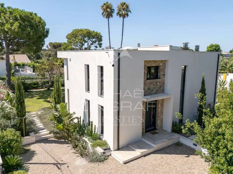 Villa Antibes - 4 bedrooms - 314m²