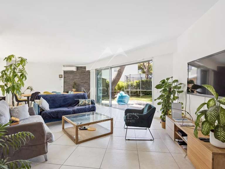 Villa avec Vue sur mer Antibes - 2 chambres - 320m²