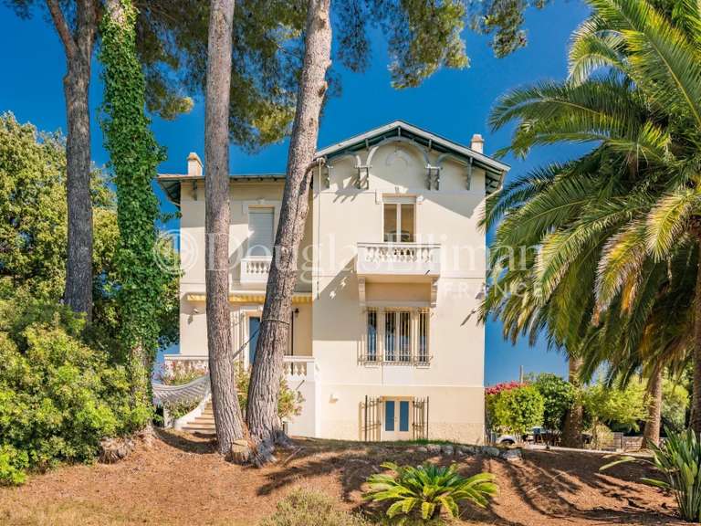 Villa Antibes - 5 chambres - 247m²