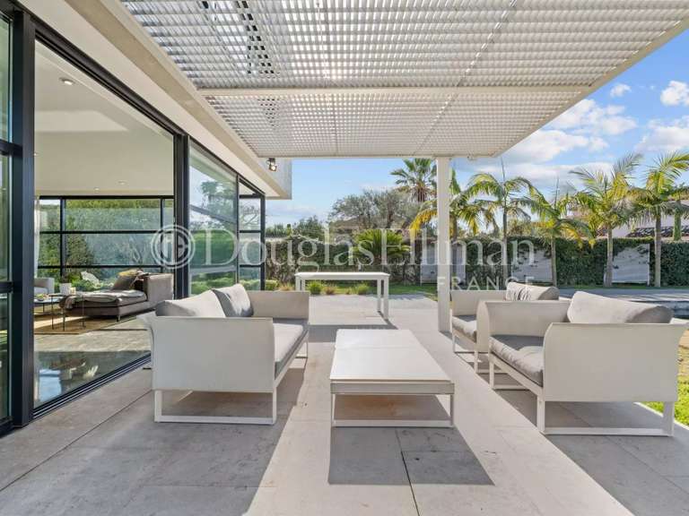 Villa Antibes - 5 chambres - 318m²