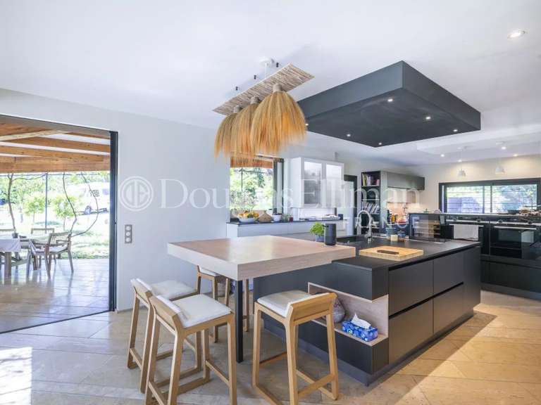 Villa avec Vue sur mer Antibes - 5 chambres - 556m²