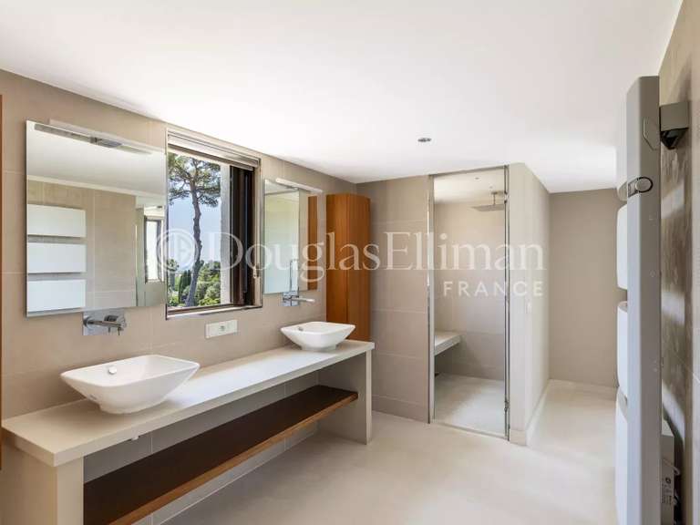 Villa Antibes - 5 chambres - 346m²